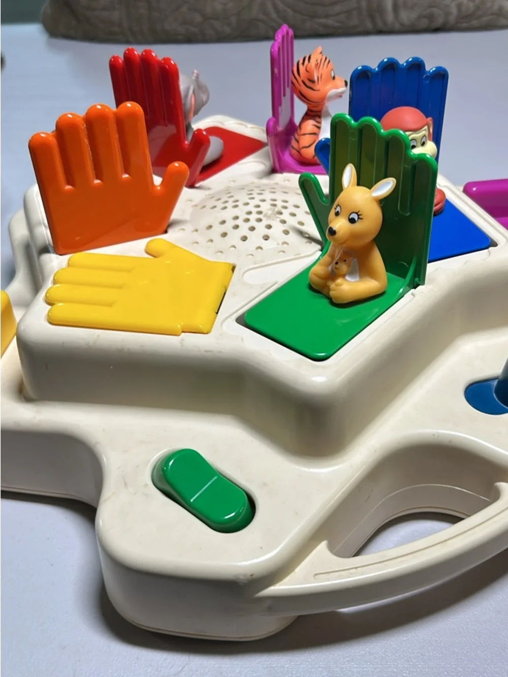 Texas Instruments Talking Peek-A-Boo Zoo Kids Toy - Multicolor